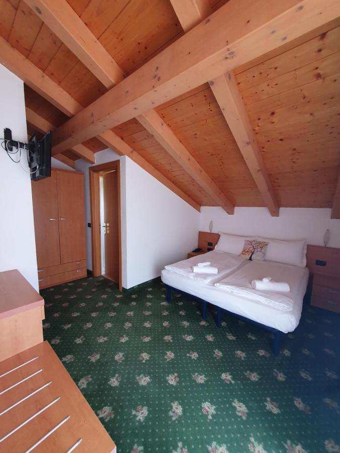 Hotel Pezzotti بيليزانو المظهر الخارجي الصورة