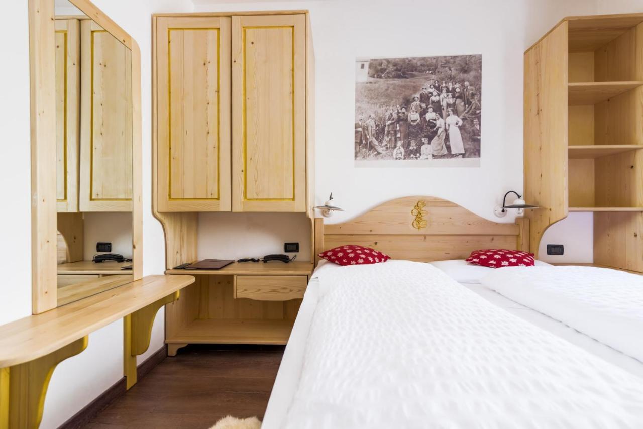 Hotel Pezzotti بيليزانو المظهر الخارجي الصورة
